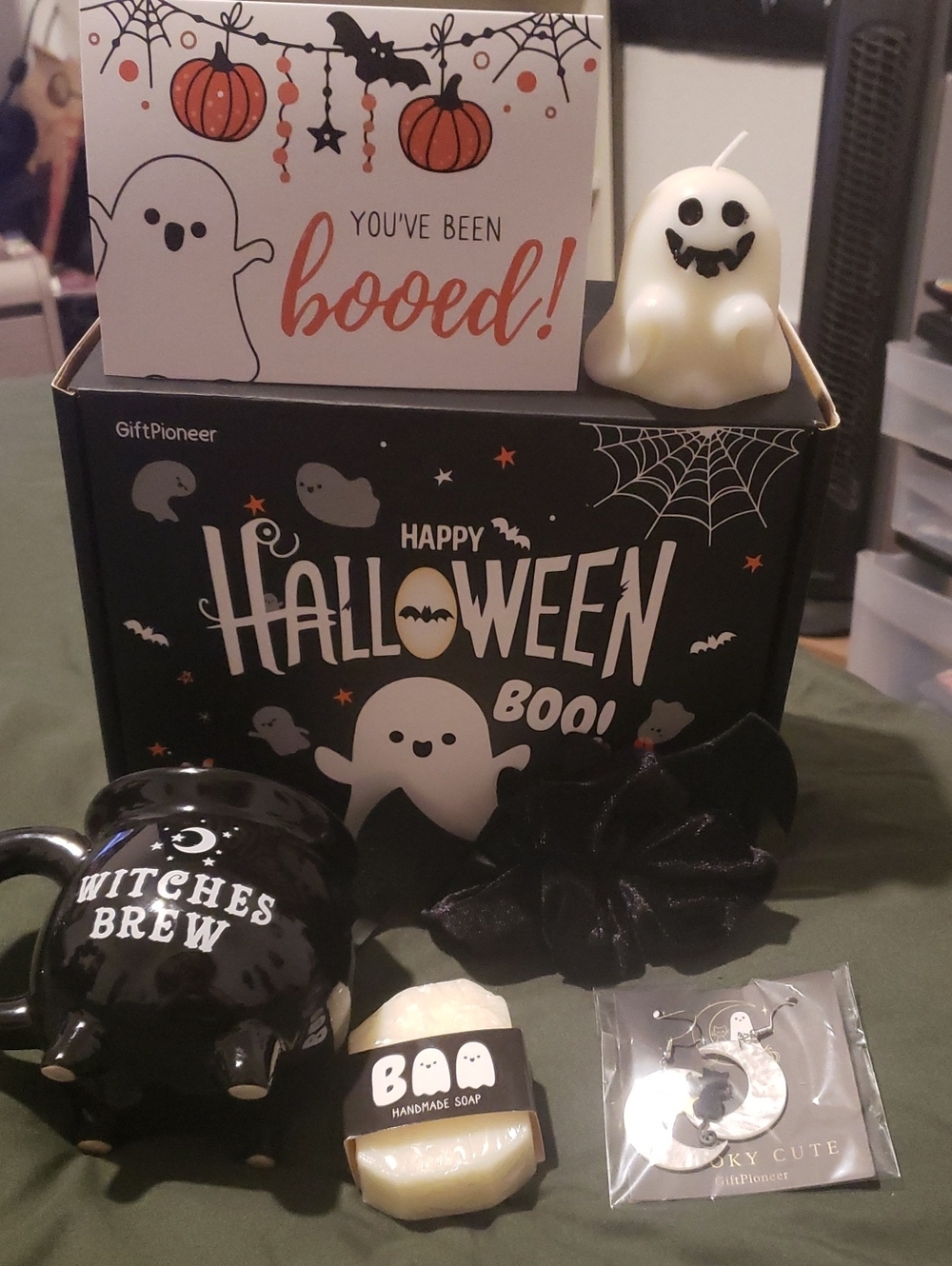 PIONEER Halloween Boo Party Gift Set